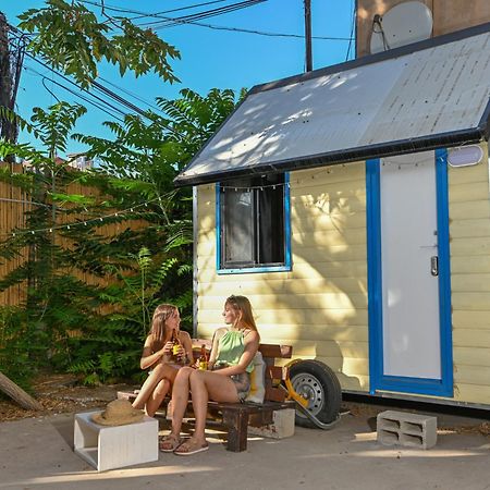Caravan Hostel Tel Aviv By Roger Age 18-45 Exterior foto