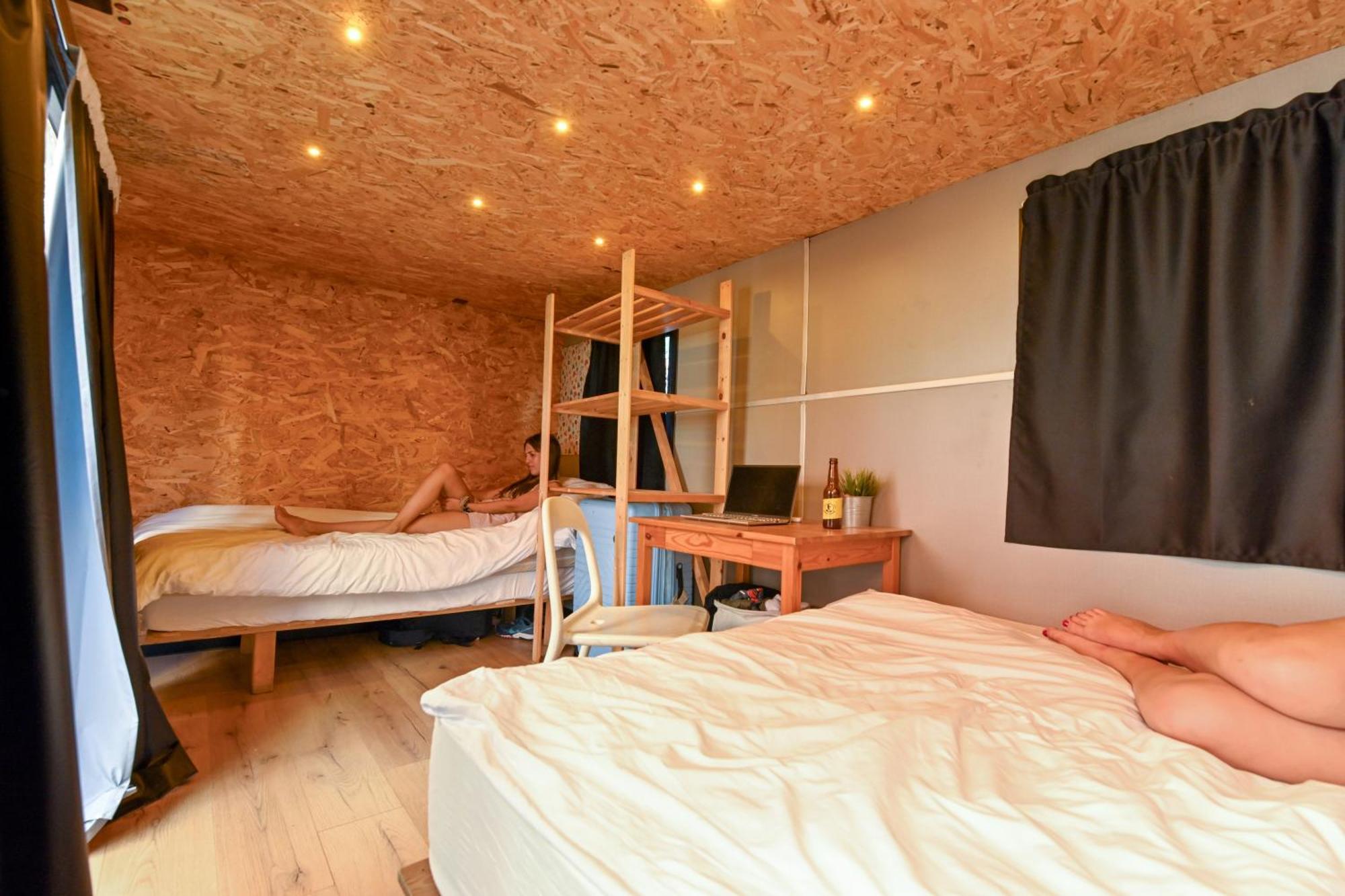 Caravan Hostel Tel Aviv By Roger Age 18-45 Exterior foto