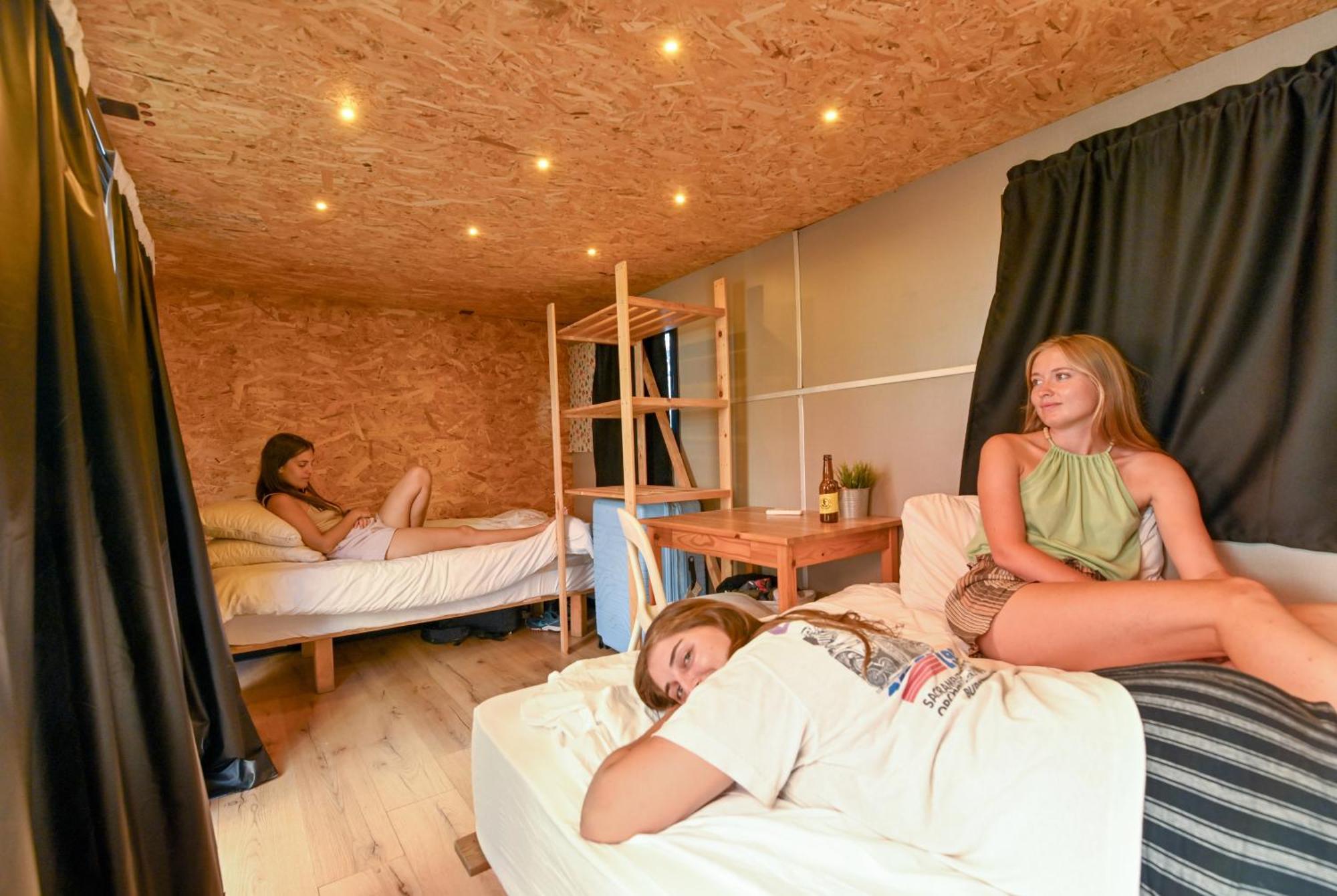 Caravan Hostel Tel Aviv By Roger Age 18-45 Exterior foto