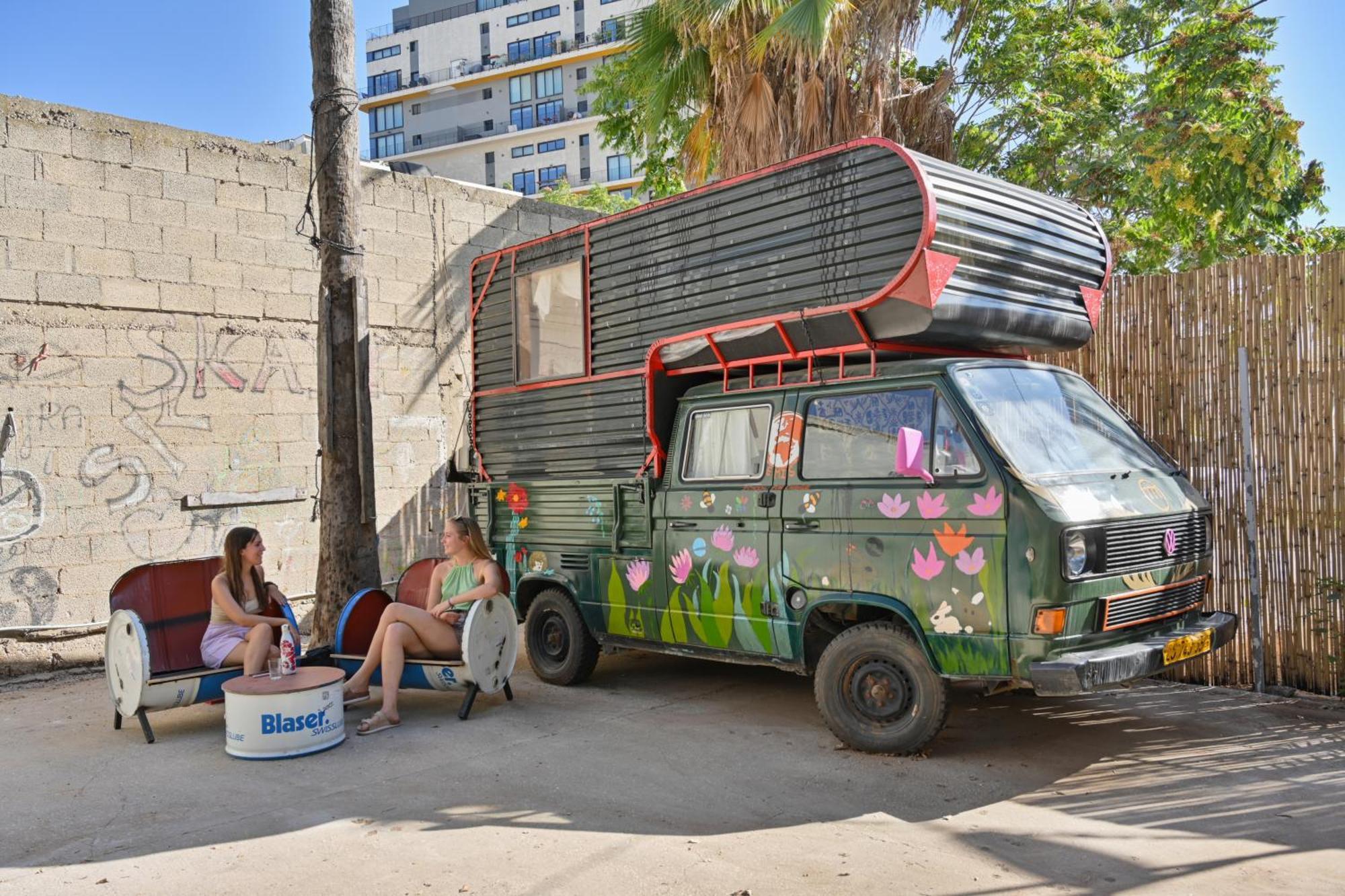 Caravan Hostel Tel Aviv By Roger Age 18-45 Exterior foto