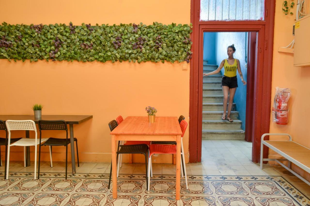 Caravan Hostel Tel Aviv By Roger Age 18-45 Exterior foto